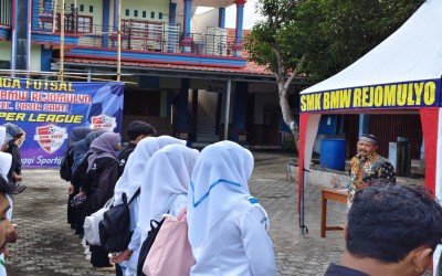 Bimbingan Dan Arahan sebelum Pelaksanaan Uji Kompetensi ( UKK) SMK BMW Rejomulyo Tahun 2025